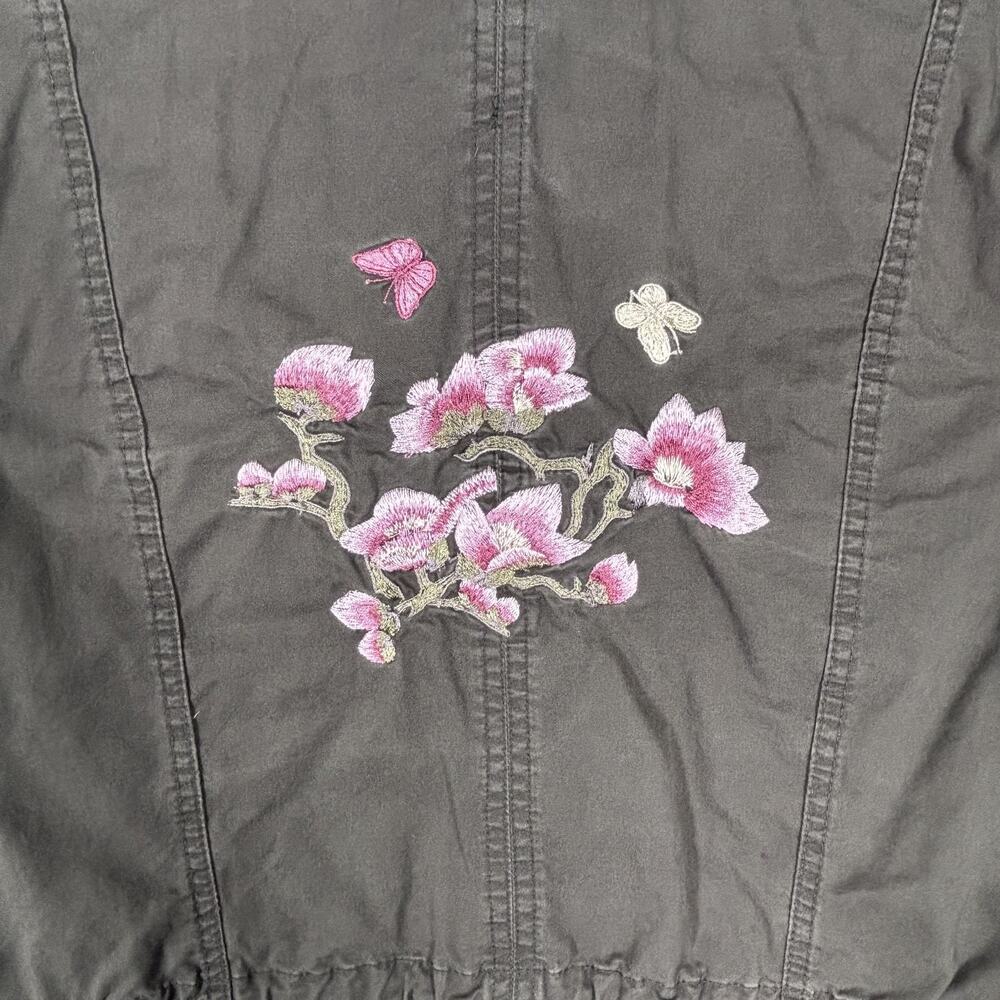Embroidered Utility Jacket Medium Army Military Chore Barn Thin Butterfly Flower - Picture 11 of 13